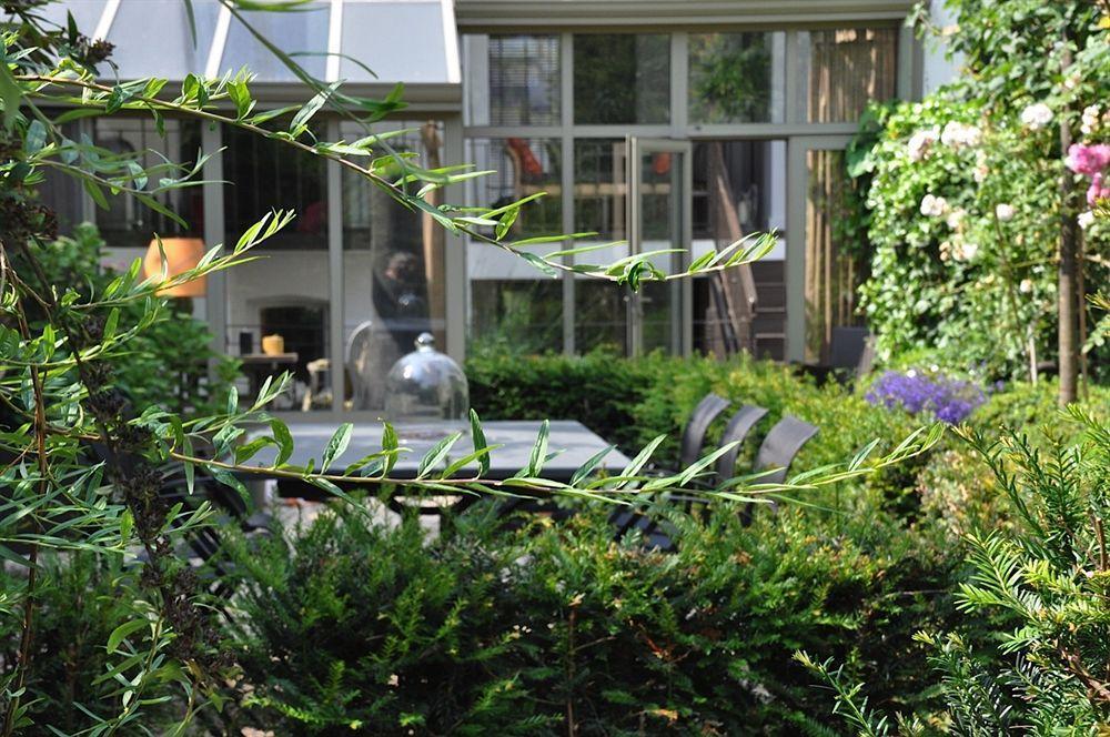 B&B Un Jardin En Ville Saint-Gilles Zewnętrze zdjęcie