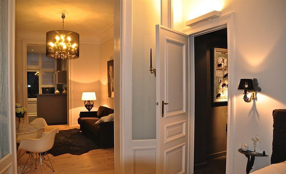 B&B Un Jardin En Ville Saint-Gilles Zewnętrze zdjęcie