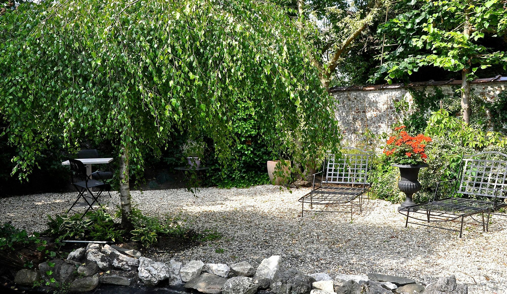 B&B Un Jardin En Ville Saint-Gilles Zewnętrze zdjęcie